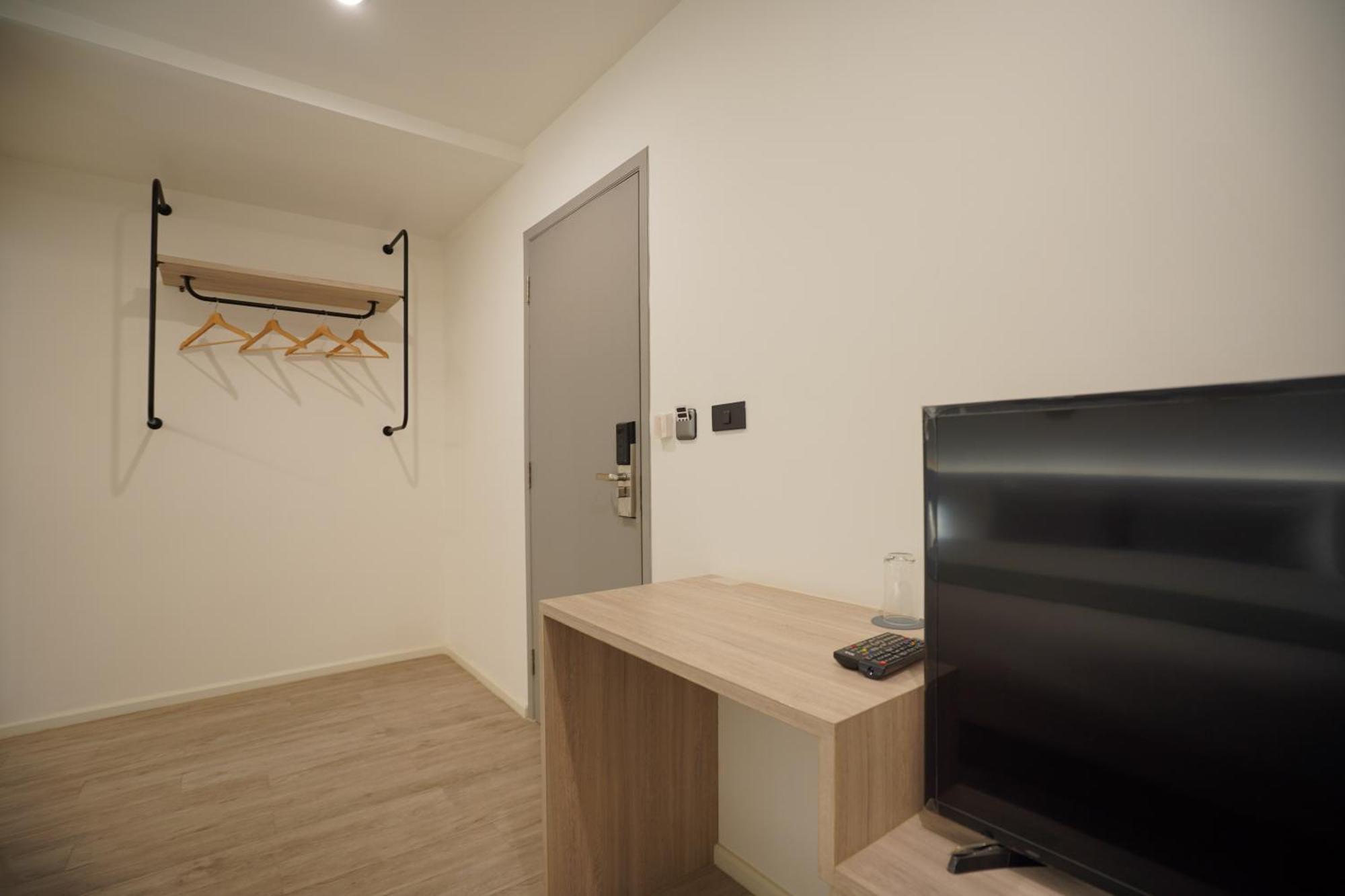 E11 Hotel - Bts Punnawithi Bangkok Zewnętrze zdjęcie